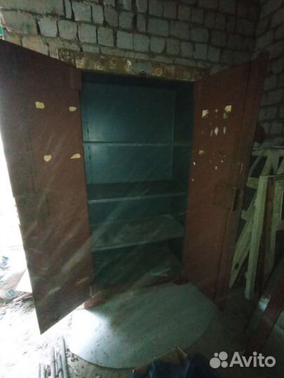 Шкаф металлический сейф