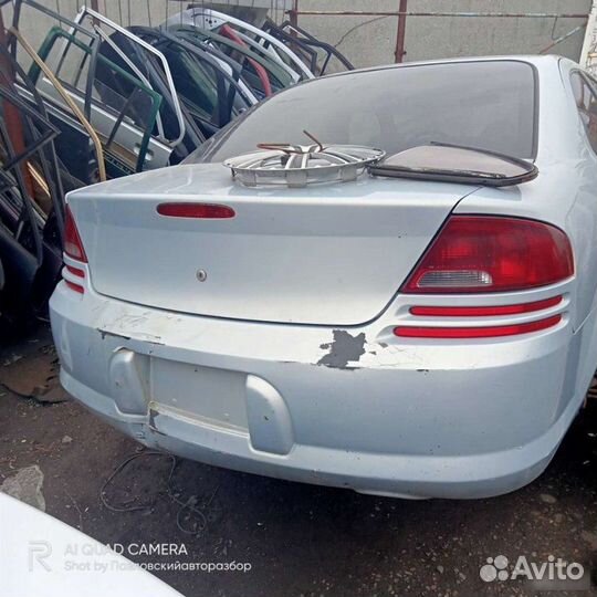 Фонарь Dodge Stratus