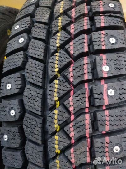 Viatti Brina Nordico V-522 205/60 R16 92T