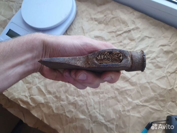 Редкий топор молоток