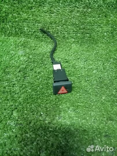 Кнопка аварийной сигнализации 8E0941509 Audi A4 B6