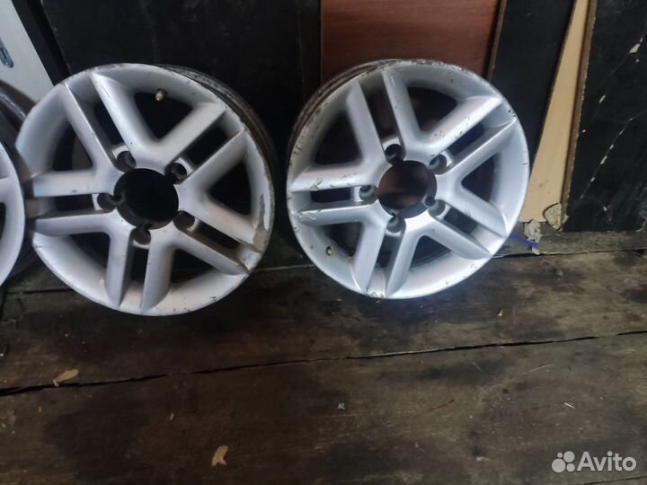 Диски литые r 16 на chevrolet niva