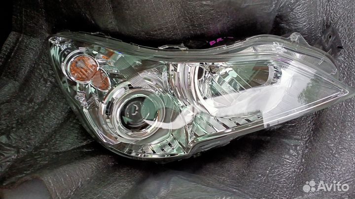 Subaru outback фары ксенон правый руль