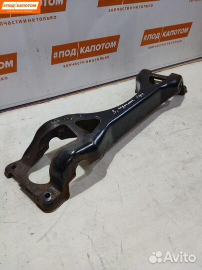 Балка задняя Volkswagen Touareg 2003 7L0512369