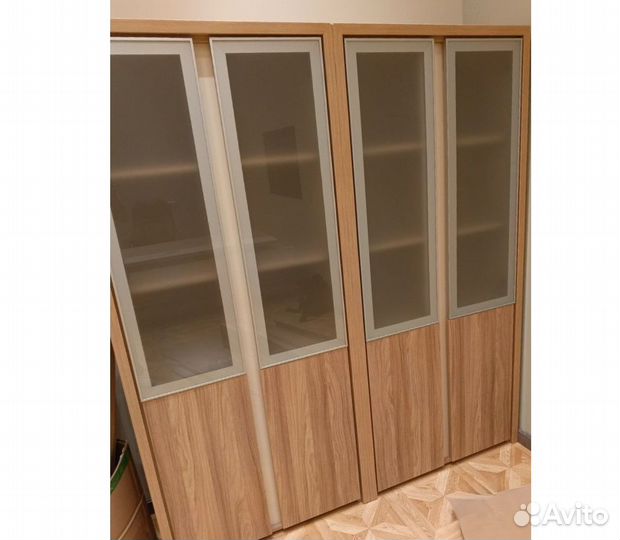 Стол руководителя с приставкой. В наличии. С НДС