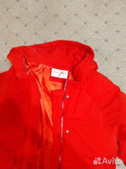 Пуховик зимний женский