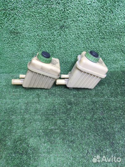 Бачок гур porsche cayenne 958