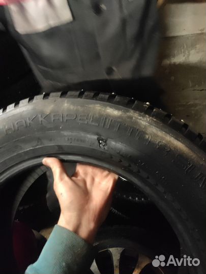 Nokian Tyres Hakkapeliitta 8 225/65 R17 31J