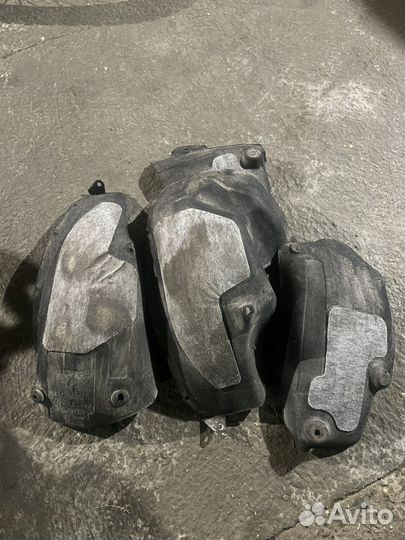 Подкрыльники