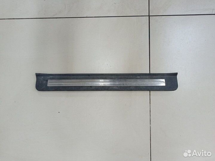 Накладка порога переднего правого (внутренняя)