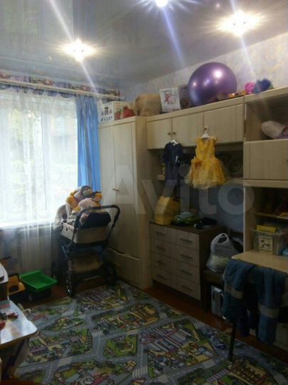 3-к. квартира, 64 м², 1/2 эт.