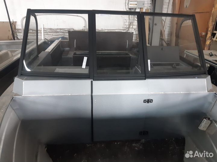 Моторная лодка Orionbot 46 Fish