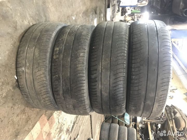 Michelin XZL 215/60 R16 95V