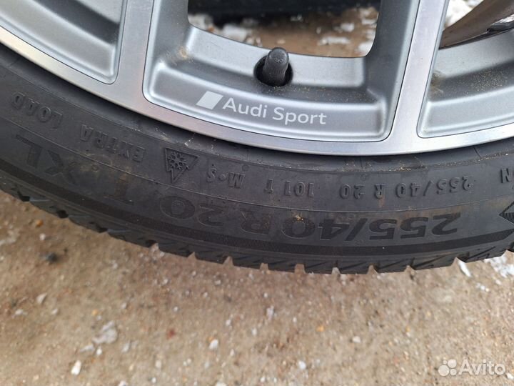 Литые диски с резиной r20 на audi 2 шт