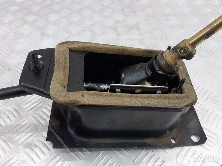 Кулиса кпп для Volkswagen Golf 3 1H0711063C