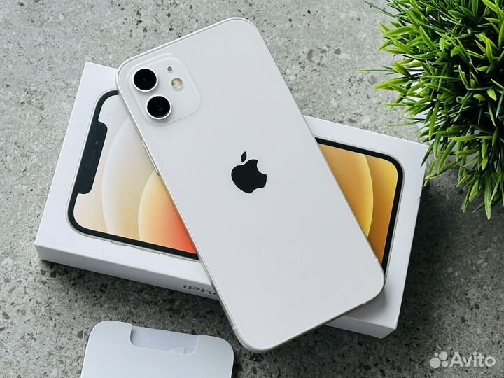 iPhone 12, 64 ГБ