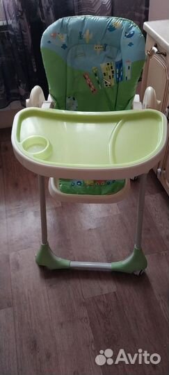 Детский стульчик для кормления
