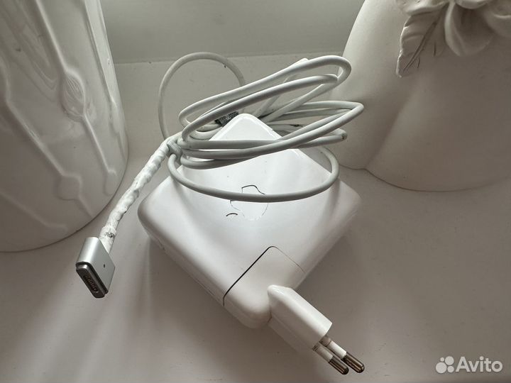 Зарядное утройство дл Mac book