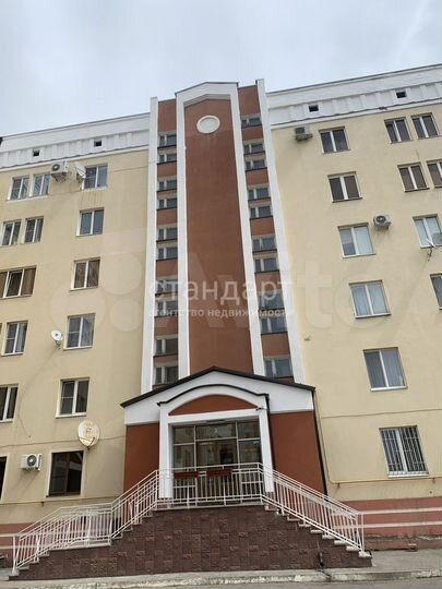 3-к. квартира, 136,8 м², 3/6 эт.