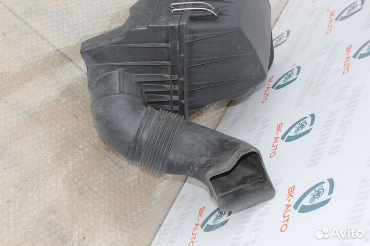 Корпус воздушного фильтра Mercedes E-Class W210