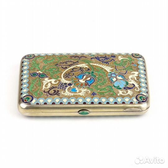 Старинный портсигар из серебра с эмалью золочение