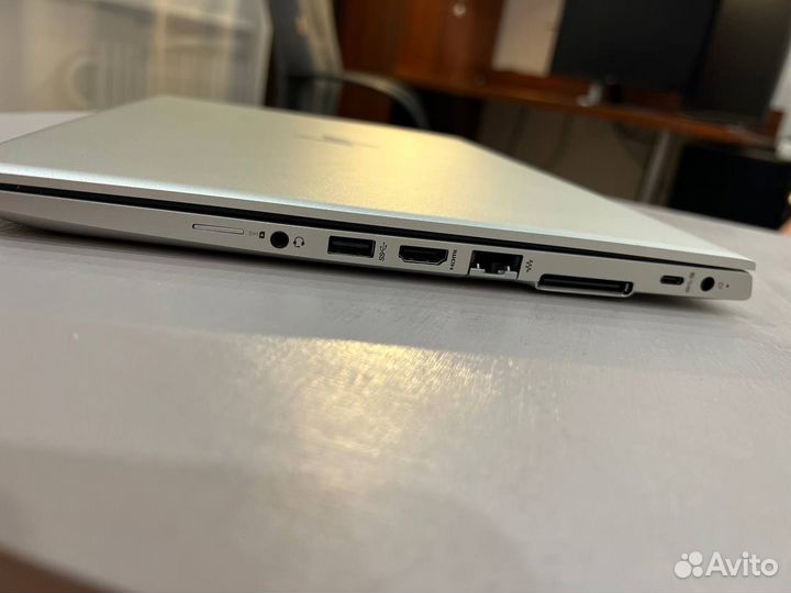 HP EliteBook 745 G6, R5 3500U, 14