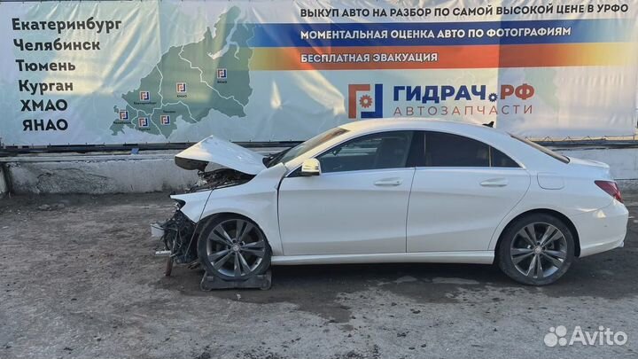 Фонарь задний правый Mercedes-Benz CLA 200 (C117)