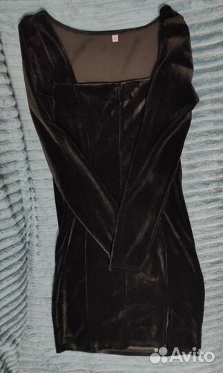 Бархатное платье 40