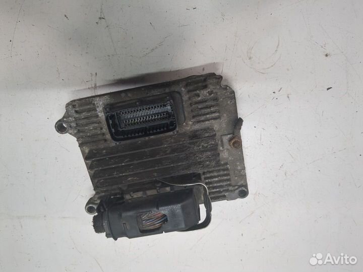 Блок управления двигателем Opel Zafira A, 2000