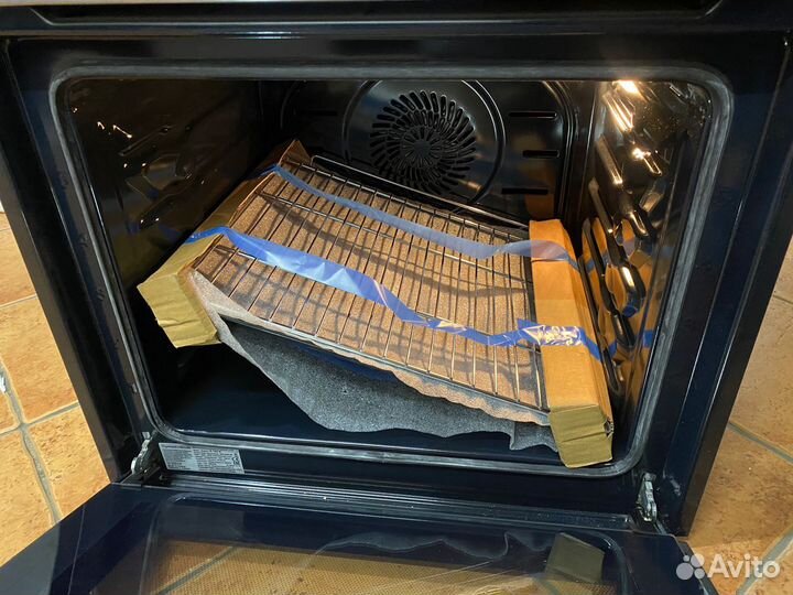 Электрический духовой шкаф Zigmund & Shtain E 143