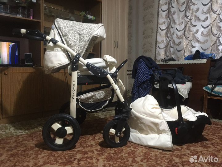 Детская коляска с автокреслом