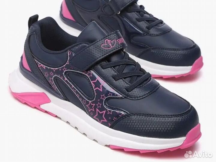 Кроссовки для девочки