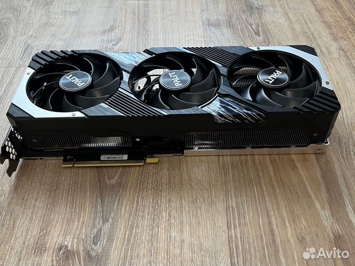 Nvidia geforce RTX 4070 Gaming Pro OC 12 Gb