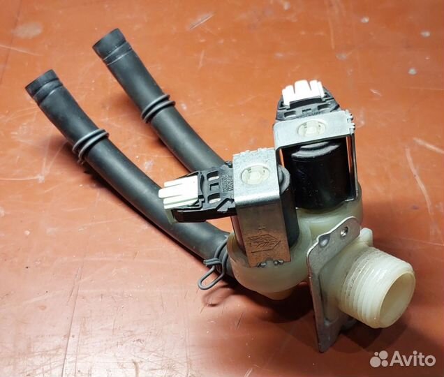 Стиральная машина Whirlpool AWE 2214/1 на запчасти