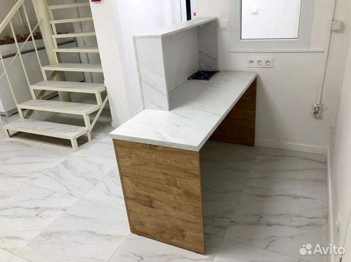 Стойка ресепшен для администратора Венера