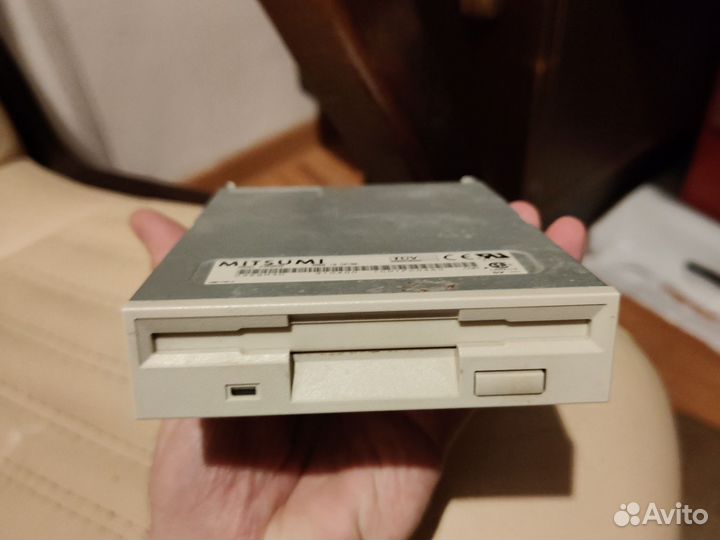 Floppy дисковод Mitsumi