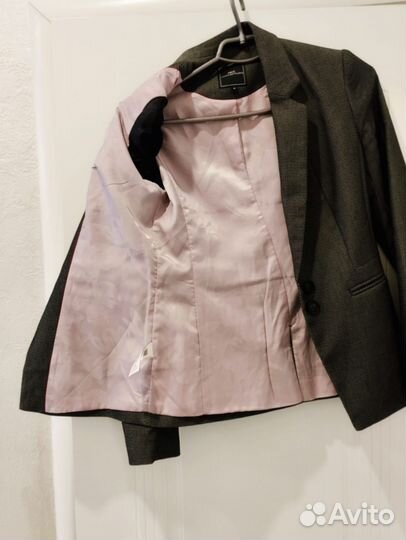 Брючный костюм женский 42 44