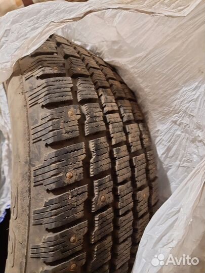 Cooper Weather-Master S/T 2 205/60 R16