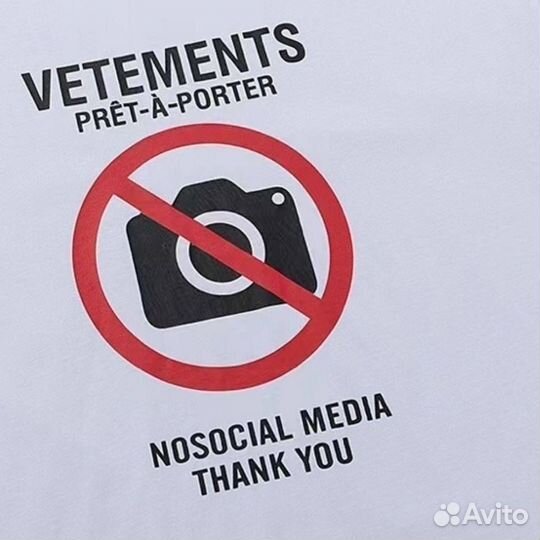 Футболка vetements antisocial