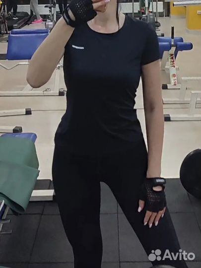 Футболка спортивная 44