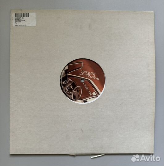 Винил Youngtee – Dr. Chocolate