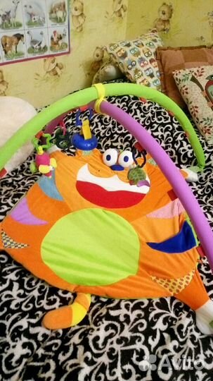 Развивающий коврик