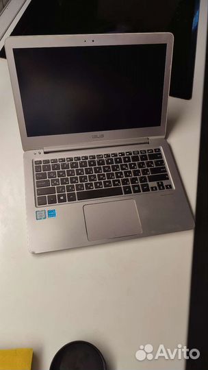Ноутбук Asus UX330U Zenbook