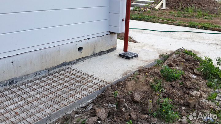 Бригада строителей. Строительные работы