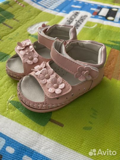 Сандали, ботинки, сланцы,тапочки