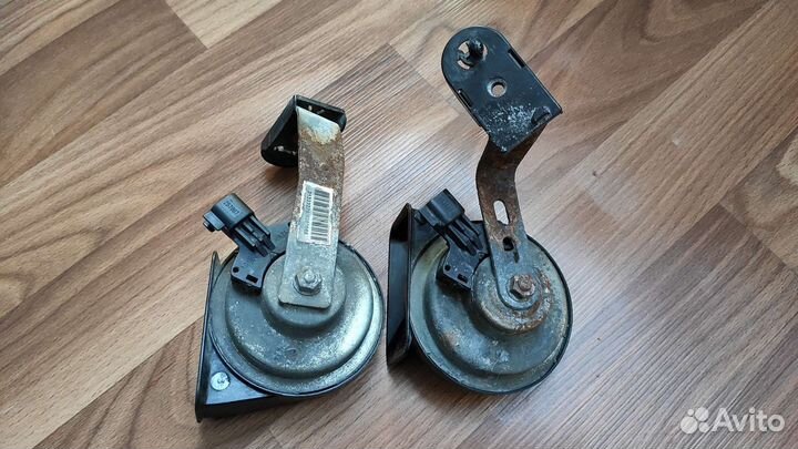 Клаксон volvo s60