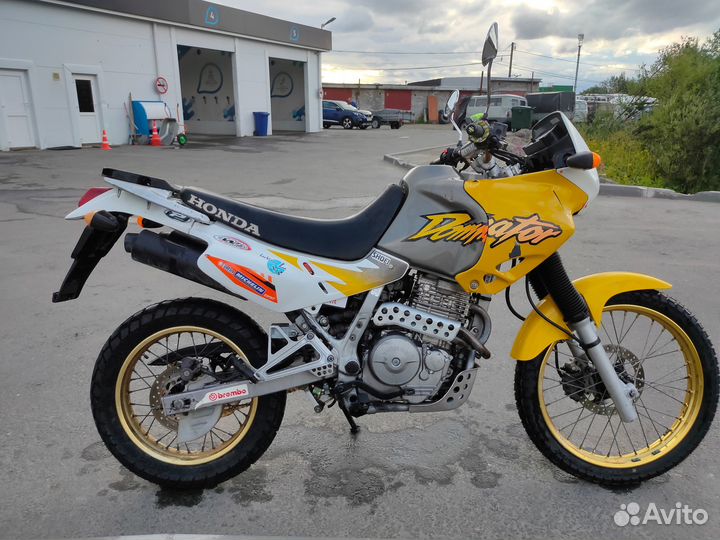 Honda dominator nx 650