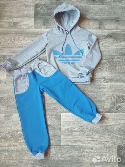 Спортивный костюм новый