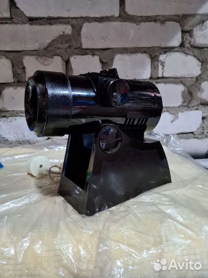 Фильмоскоп ф-7 черный с диафильмами СССР