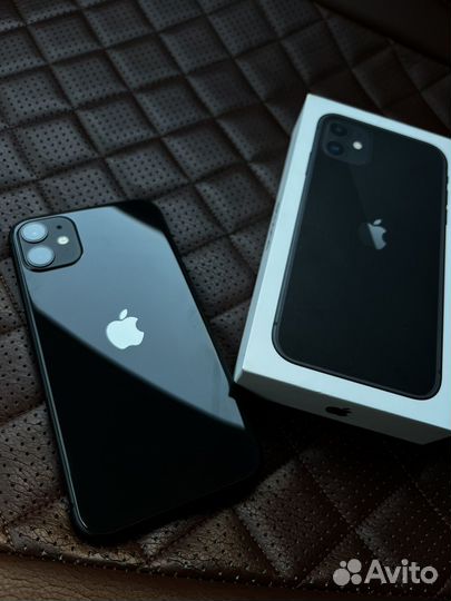 iPhone 11, 64 ГБ